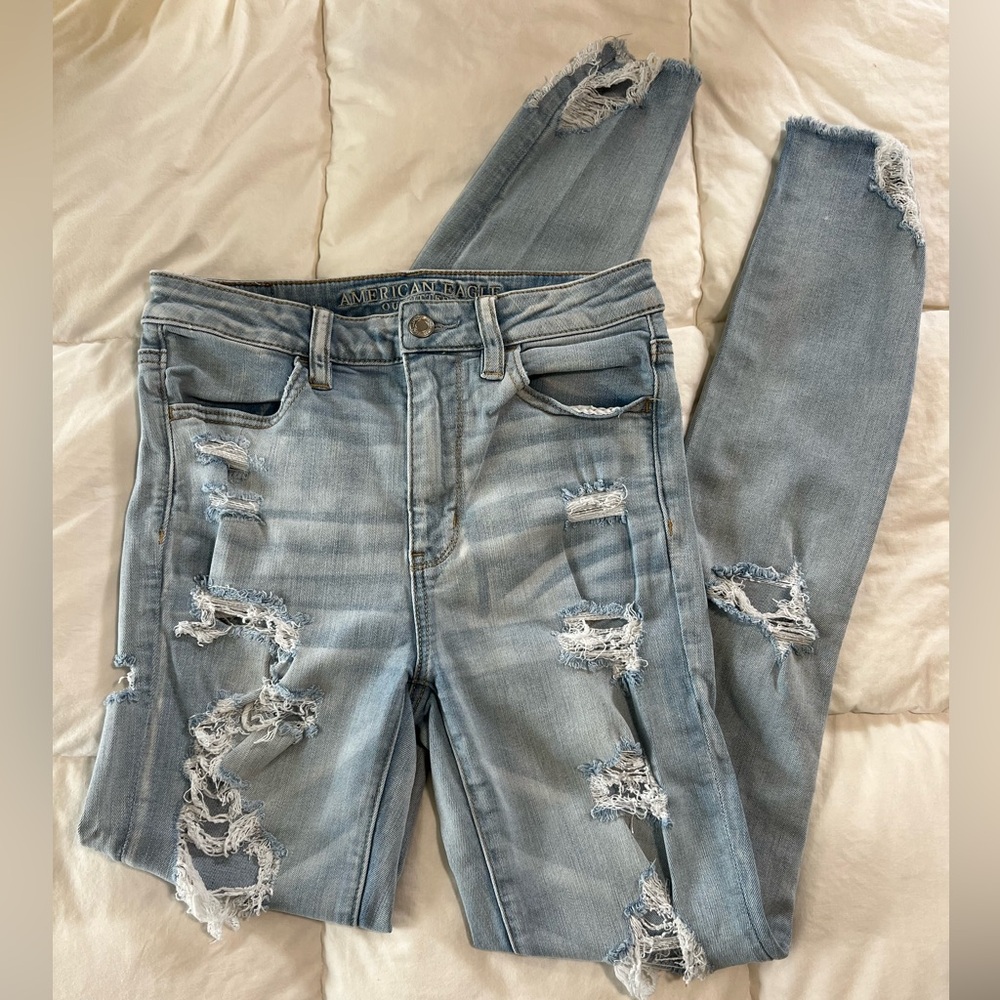 American Eagle Super Stretch Distressed Skinny Jeans